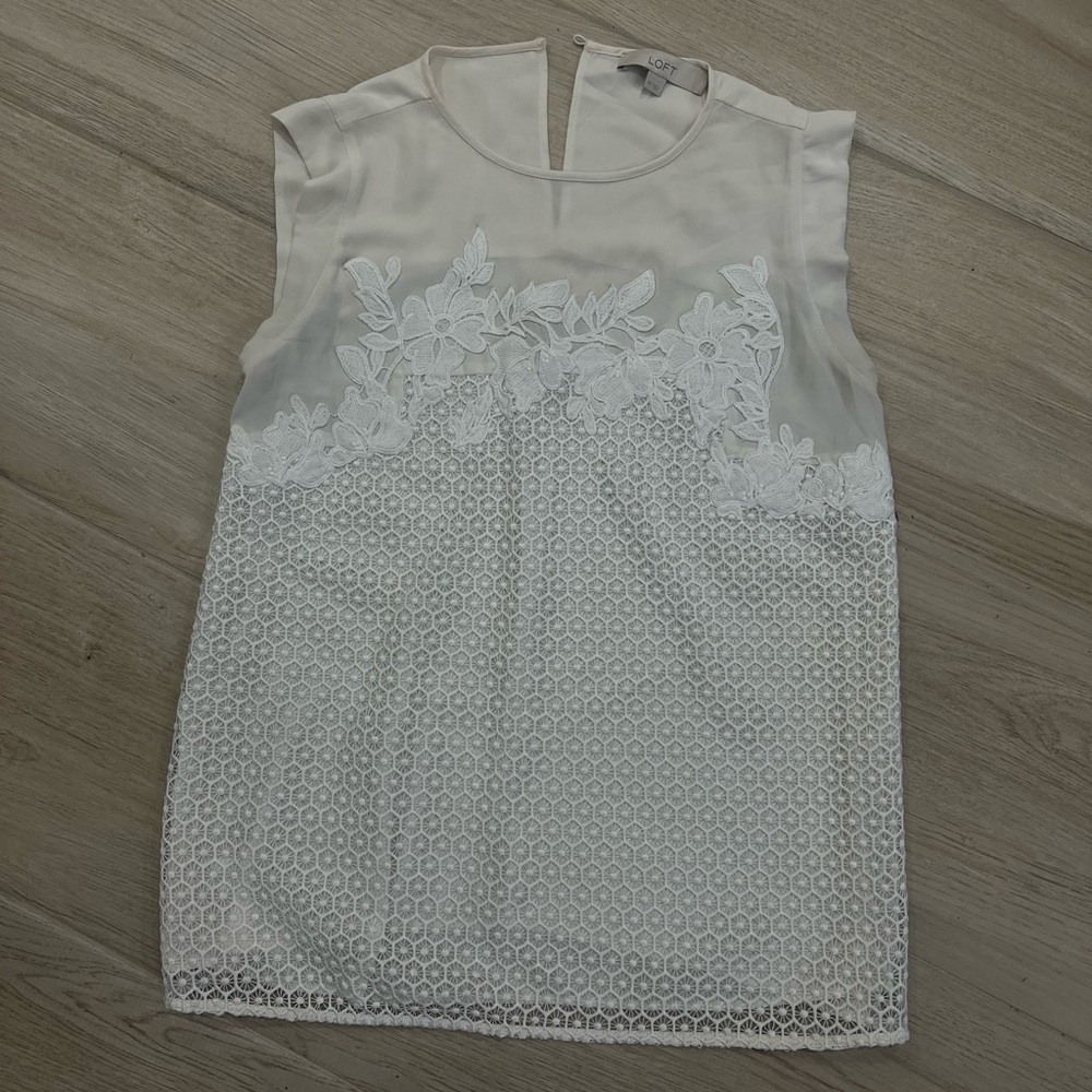 LOFT Double Lined Sleeveless Blouse